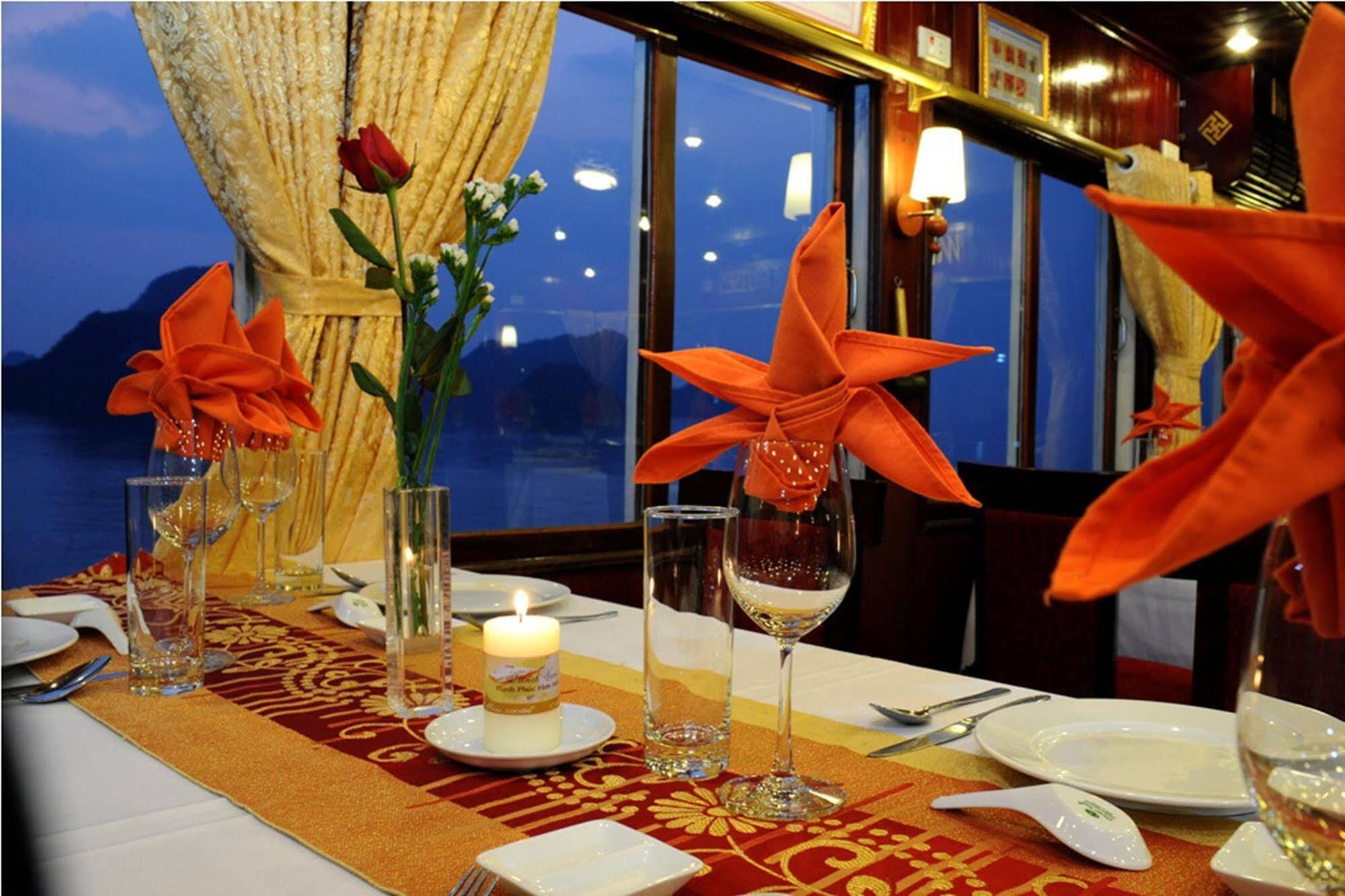 فندق ها لونغفي  Majestic Halong Cruise المظهر الخارجي الصورة